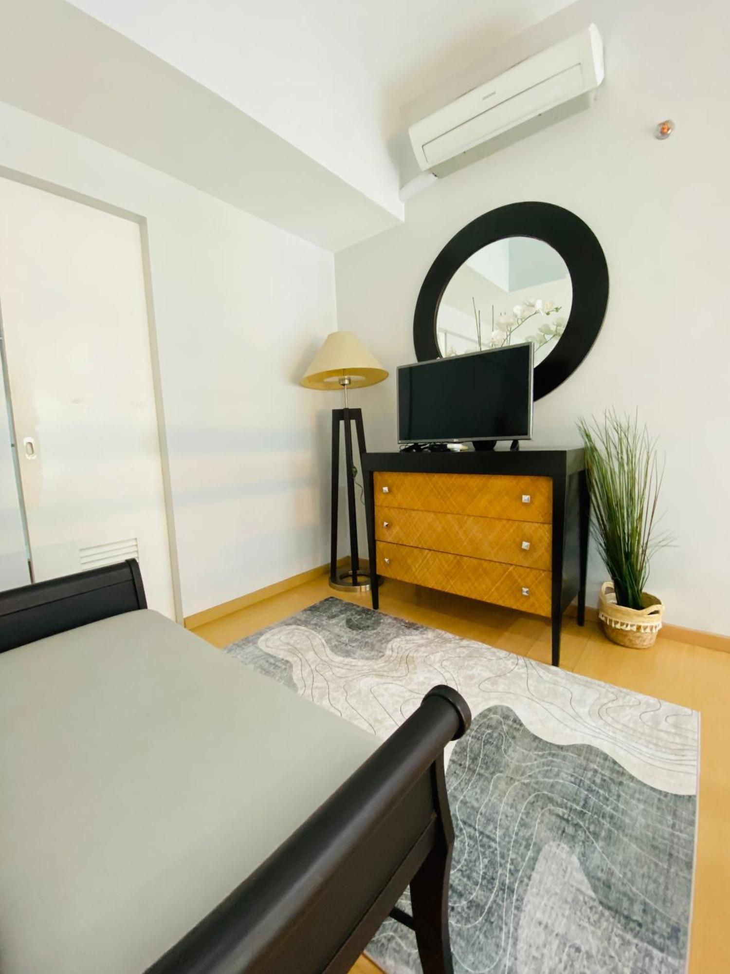 Avant At The Fort By Urban Realty Manila Exterior foto